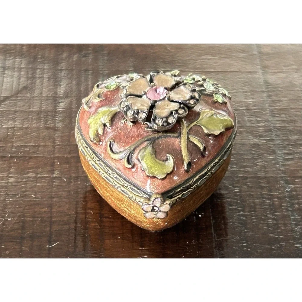 Jay Strongwater Heart Shaped Flower Decoration Trinket Box